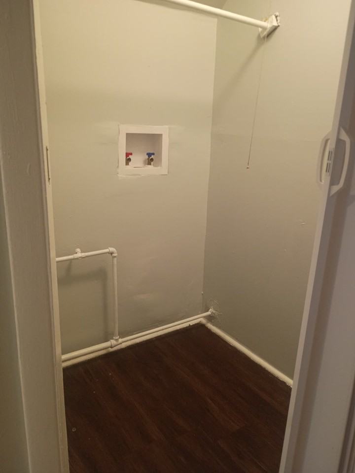 128 Plymouth St #3 - Photo 6 of 9