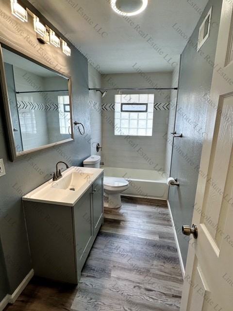 5659 North 64th Street, Unit 5659A - Photo 4 of 23