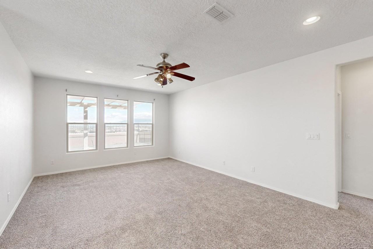 6405 Kings Canyon Cv Ne #1 - Photo 7 of 48