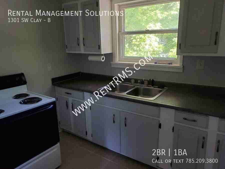 1301 Sw Clay St #B - Photo 3 of 13