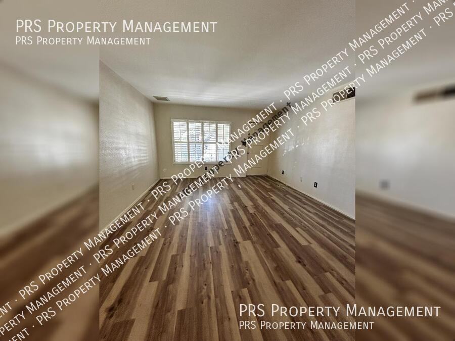 6926 E Windsor Ave - Photo 5 of 45