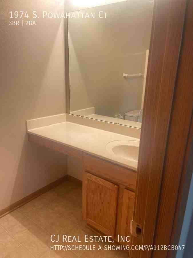 1974 S Powahatan Ct - Photo 6 of 10