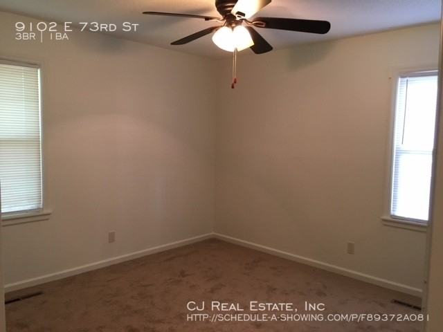 9102 E 73rd St - Photo 5 of 8