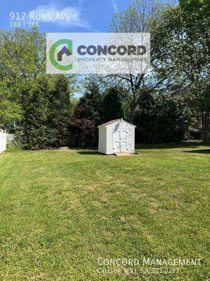 917 Ross Ave - Photo 3 of 15