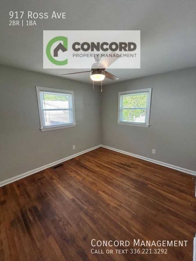 917 Ross Ave - Photo 5 of 15