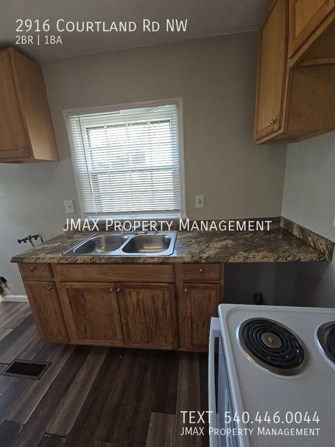 2916 Courtland Rd Nw - Photo 6 of 11