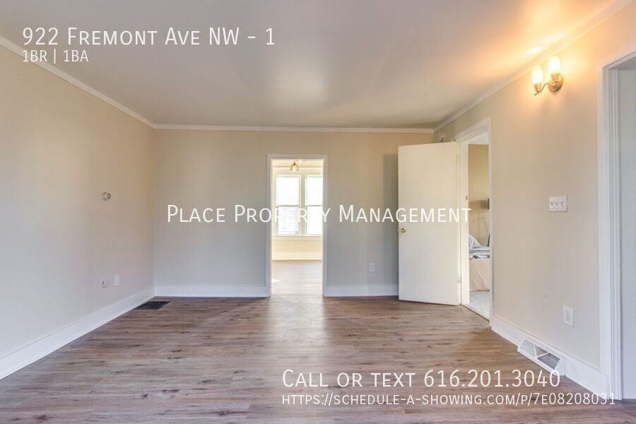 922 Fremont Ave Nw #1 - Photo 6 of 15