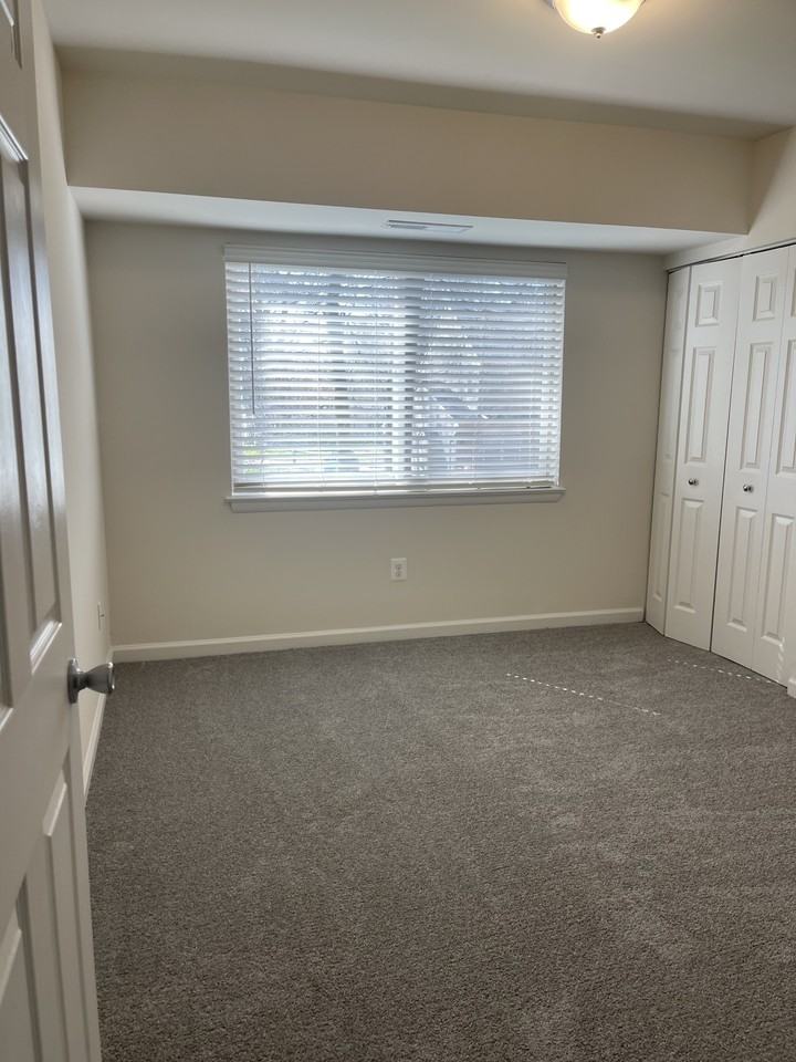 8400 Sky View DriveUnit 102 #8400-102 - Photo 7 of 14