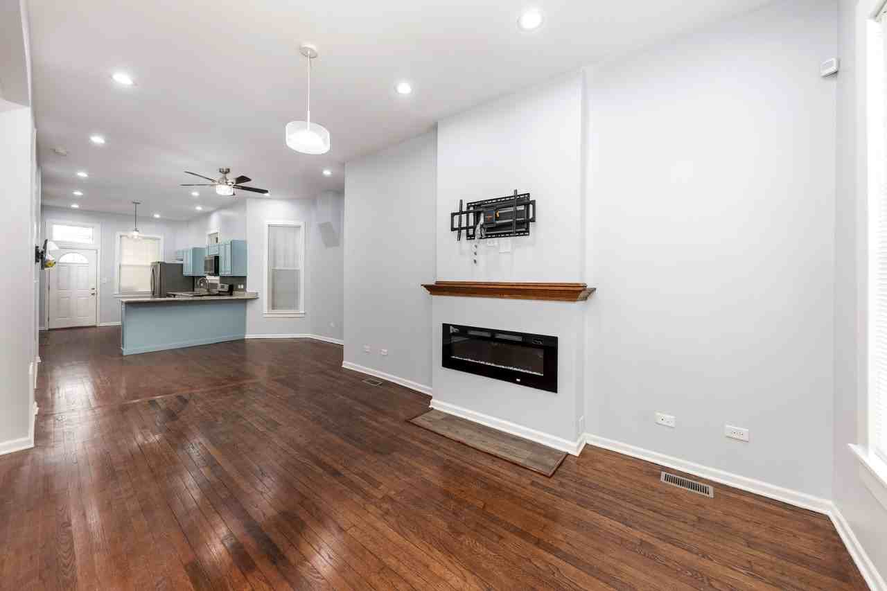 6543 S Drexel Ave #1 - Photo 3 of 27