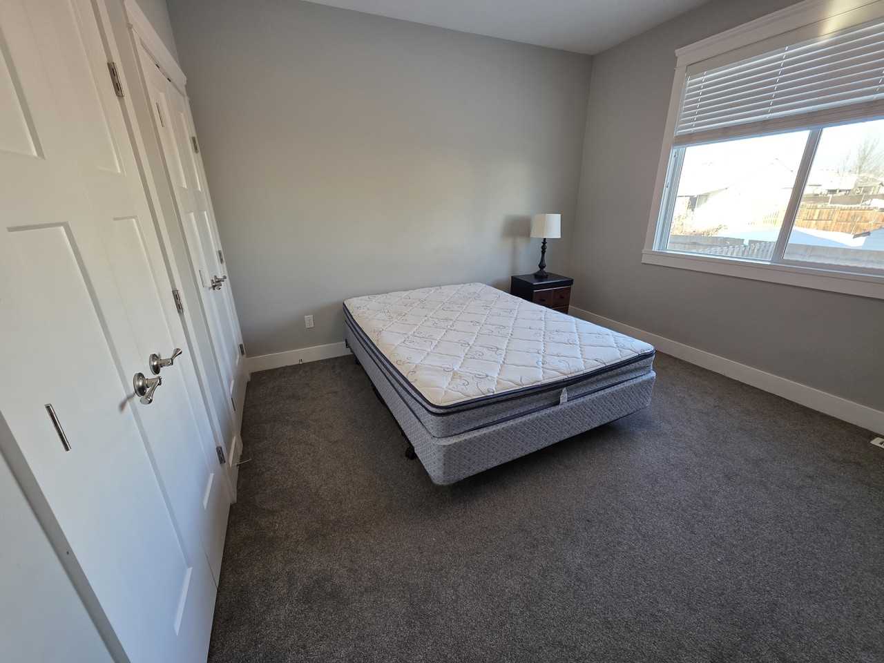 8312 88 Ave Uppr - Photo 4 of 9