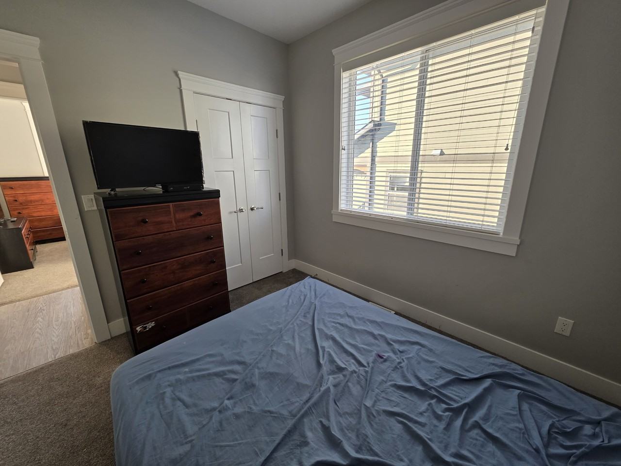 8312 88 Ave Uppr - Photo 6 of 9