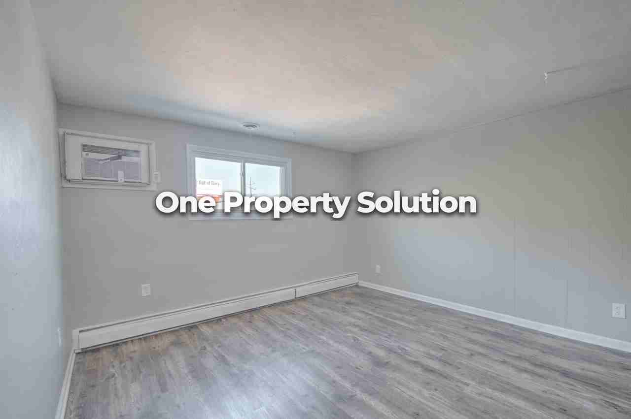 5284 Broadway 2A #1 - Photo 3 of 13