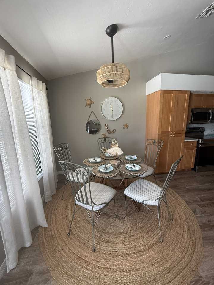 4718 Sw 12th Pl #1 - Photo 2 of 9