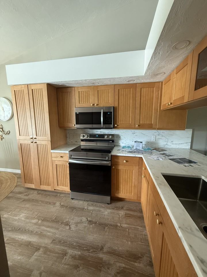 4718 Sw 12th Pl #1 - Photo 3 of 9