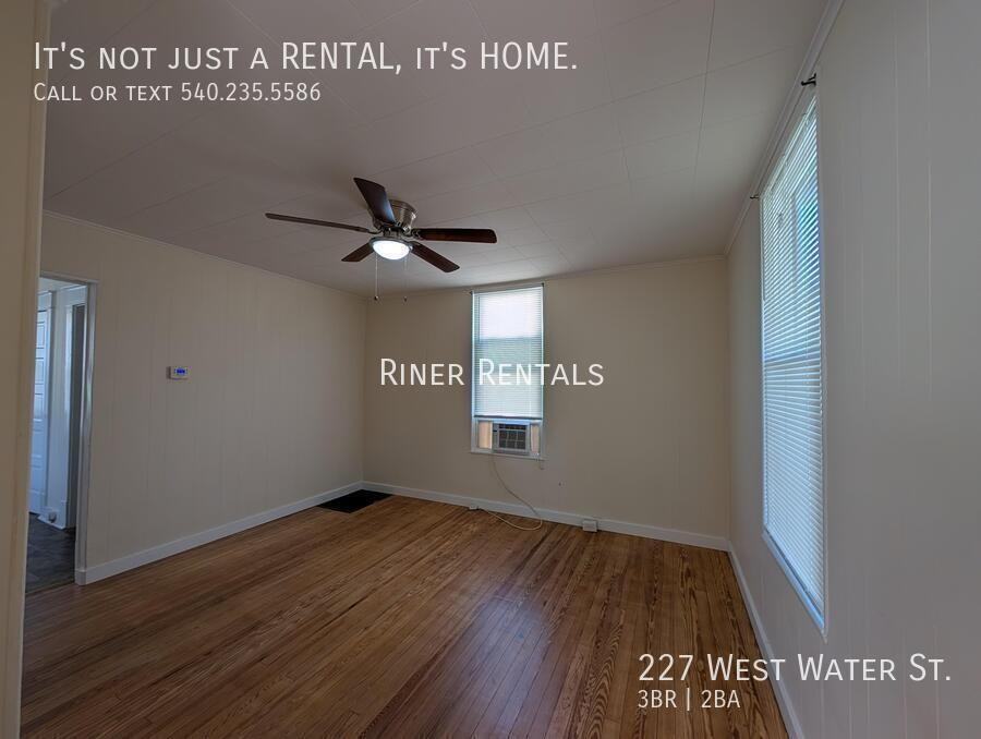 227 W Water St - Photo 5 of 16