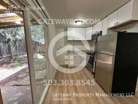 420 Ne 160th Ave - Photo 7 of 20