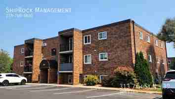 featured image of 313 7th St N #39