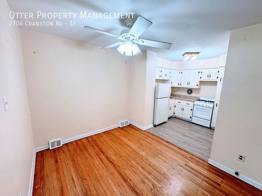 2706 Cranston Rd #1F - Photo 6 of 31