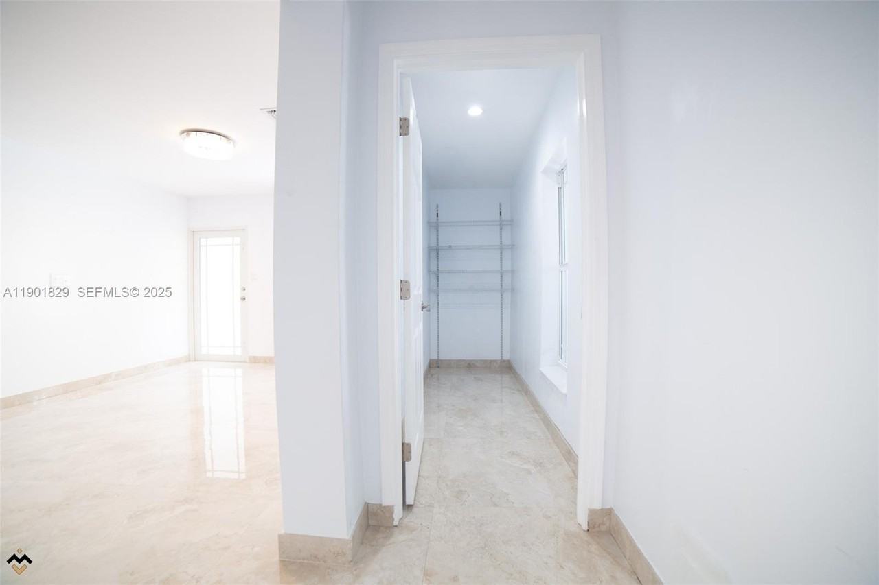 12615 East Randall Park Drive - Photo 6 of 51