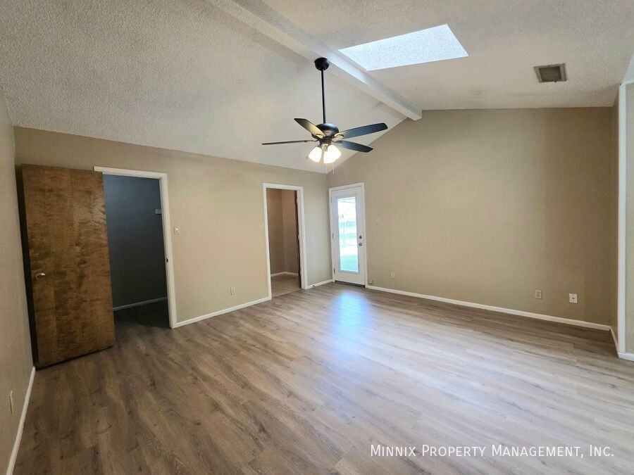 4800 Dentcrest Dr #A - Photo 7 of 19