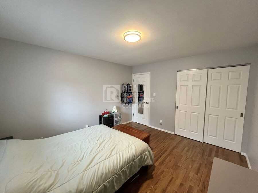 366 Cobblestone Dr - Photo 7 of 26