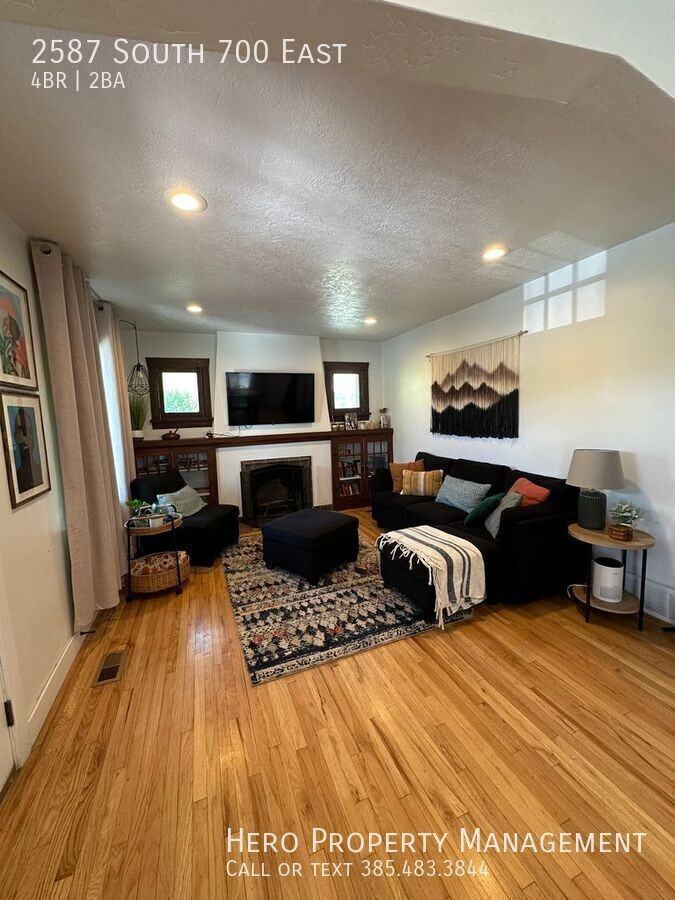 2587 S 700 E - Photo 5 of 50