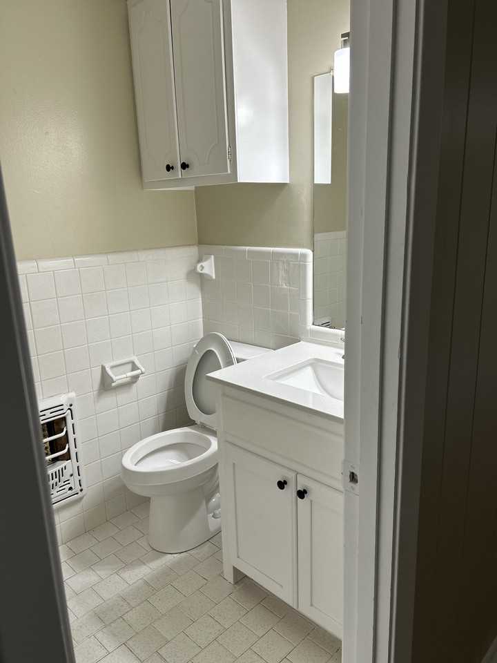 1801 Roosevelt Dr #1 - Photo 5 of 13