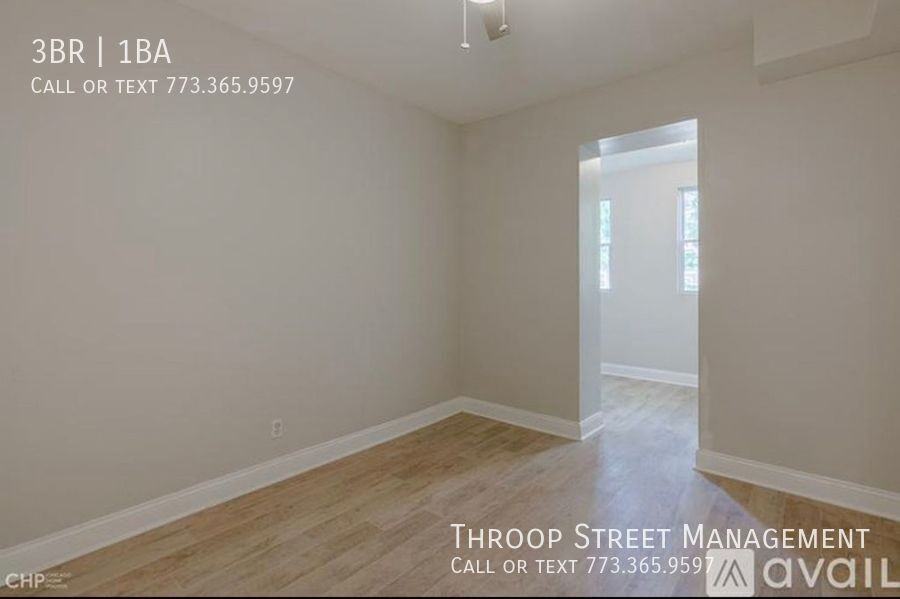 6032 S Saint Lawrence Ave Apt 1 - Photo 7 of 13