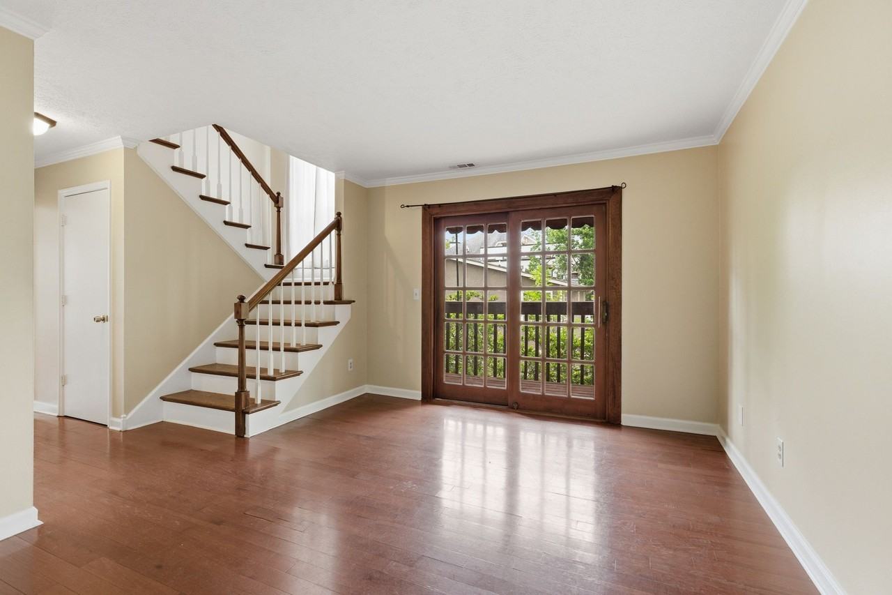 515 Chesterfield Ave #F - Photo 6 of 24