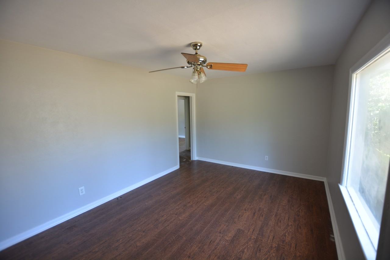 1314 9th Ave #1 - Photo 5 of 23