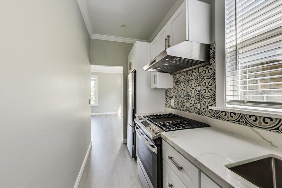 1705 Martin Luther King Jr Way #04B - Photo 5 of 20