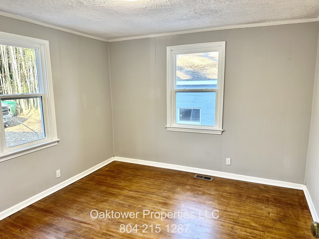 801 Koch Ave #1 - Photo 4 of 10