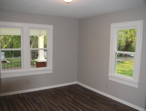 1513 Layman St #1 - Photo 4 of 14