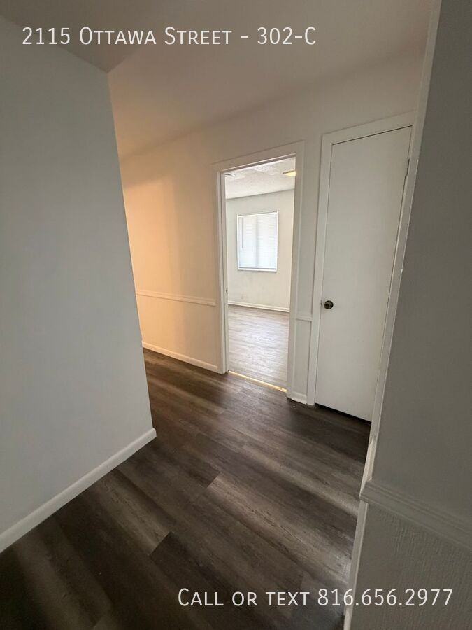 2115 Ottawa St #302C - Photo 5 of 46