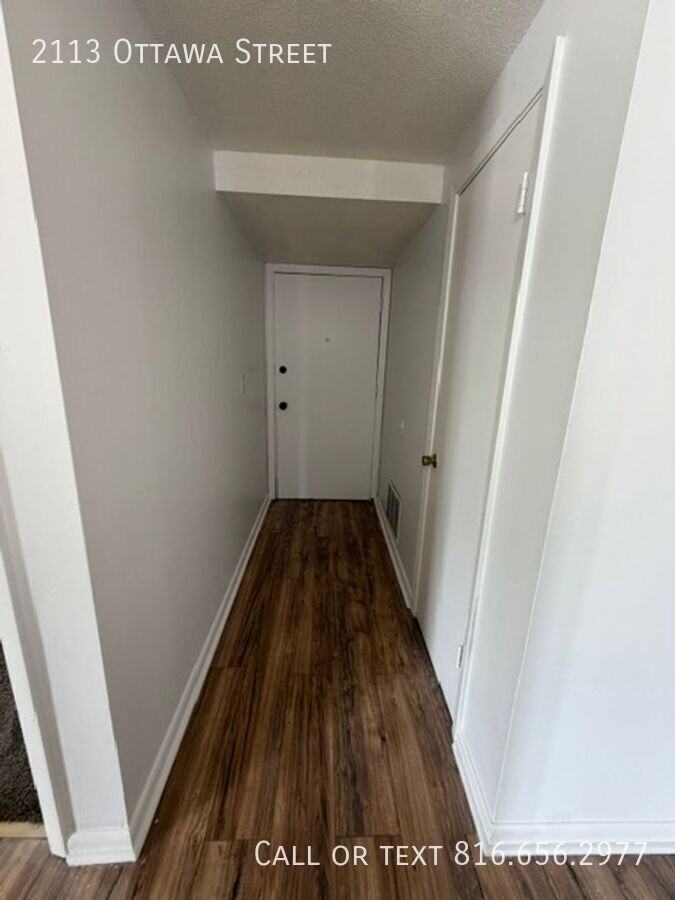 2113 Ottawa St #204C - Photo 5 of 45