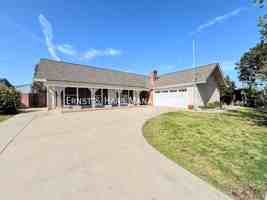 featured image of 11381 Foster Rd