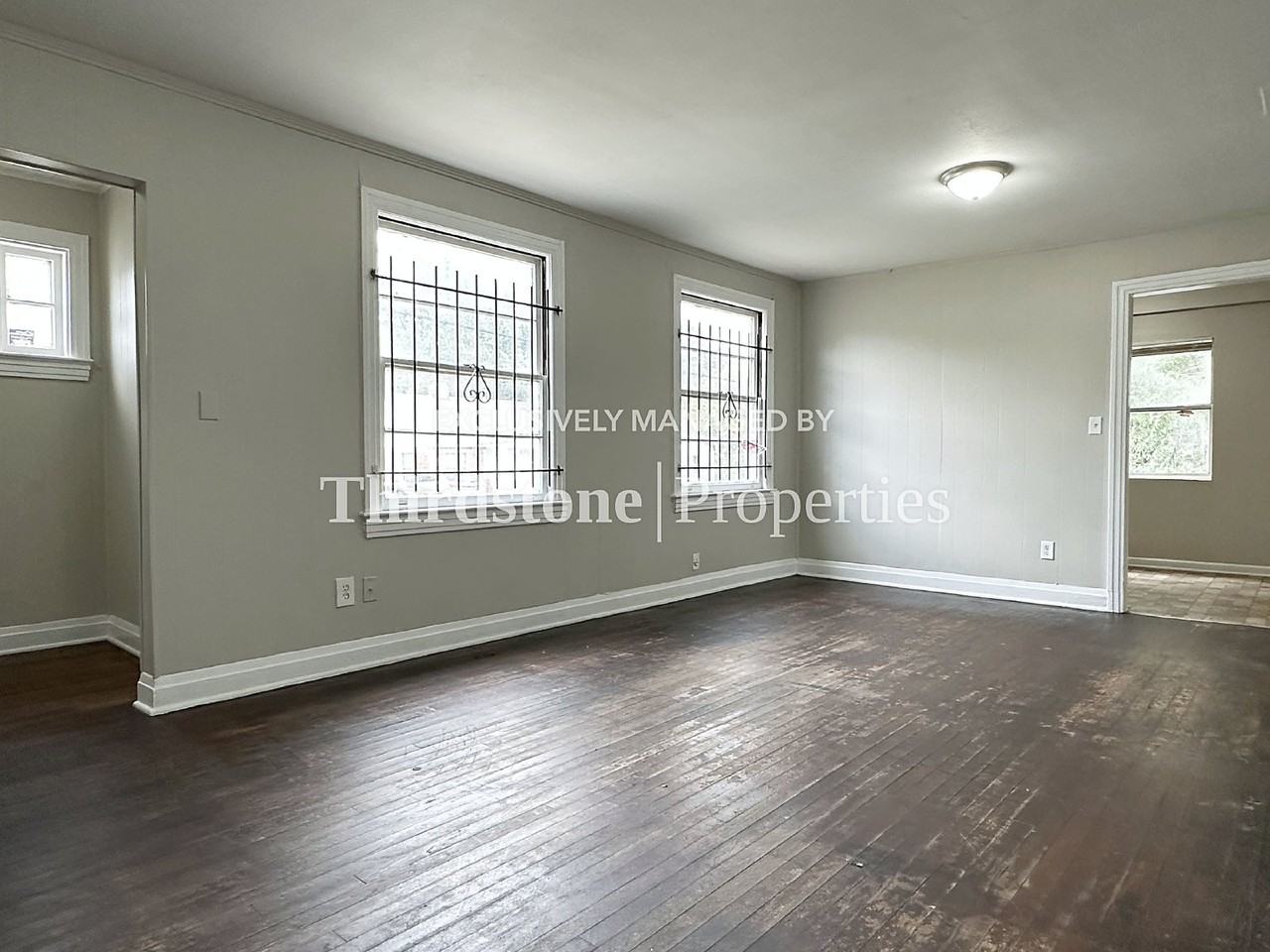 562 W 49th St - Photo 6 of 16