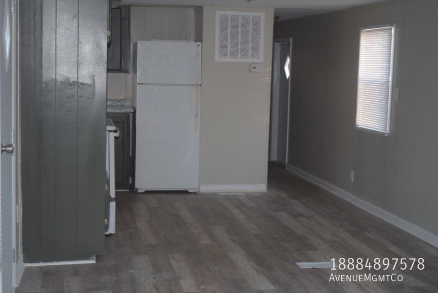 2115 31st Avenue Dr Ne #15S - Photo 3 of 14