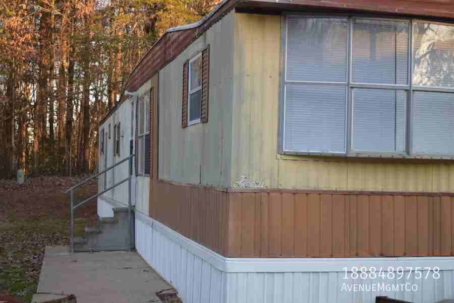 2115 31st Avenue Dr Ne #15S - Photo 4 of 14