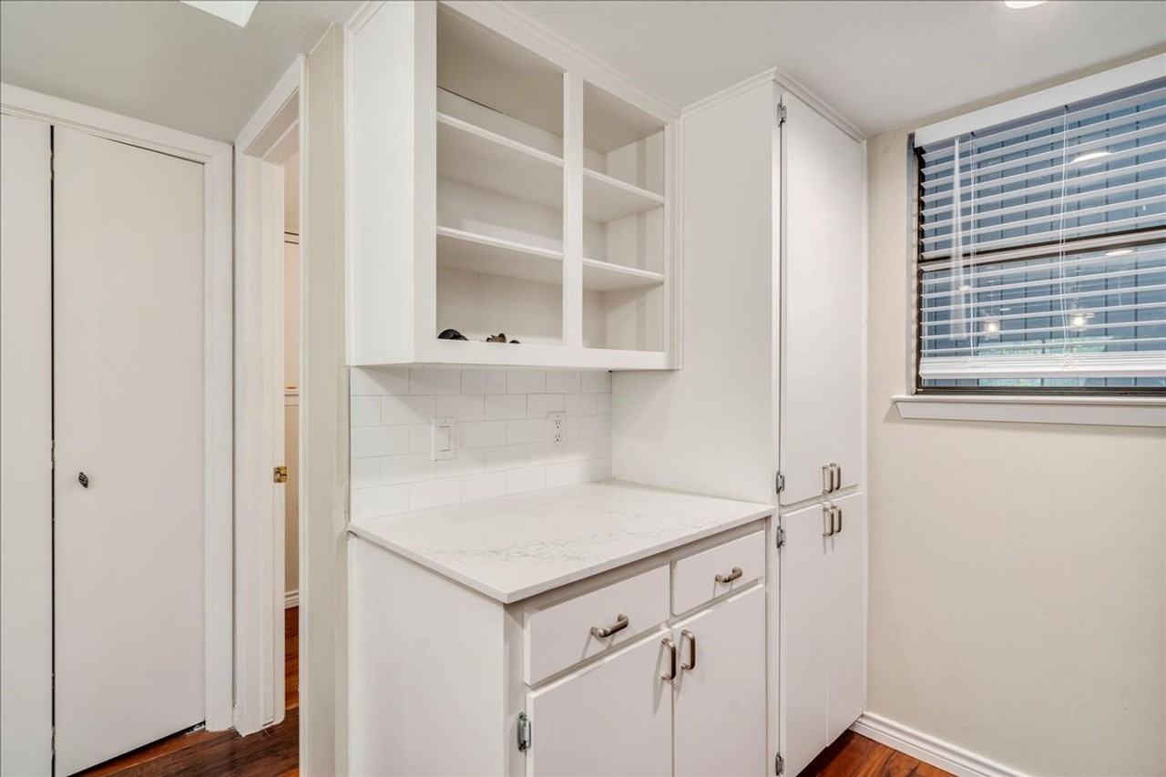 1411 Norwalk Ln #207 - Photo 4 of 18