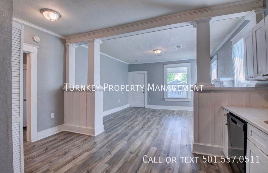 1822 Booker St - Photo 6 of 15