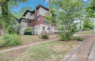 822 N Jackson St - Photo 1 of 1
