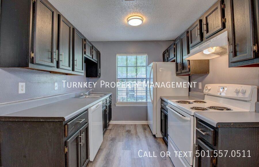 3219 Holt St - Photo 2 of 14