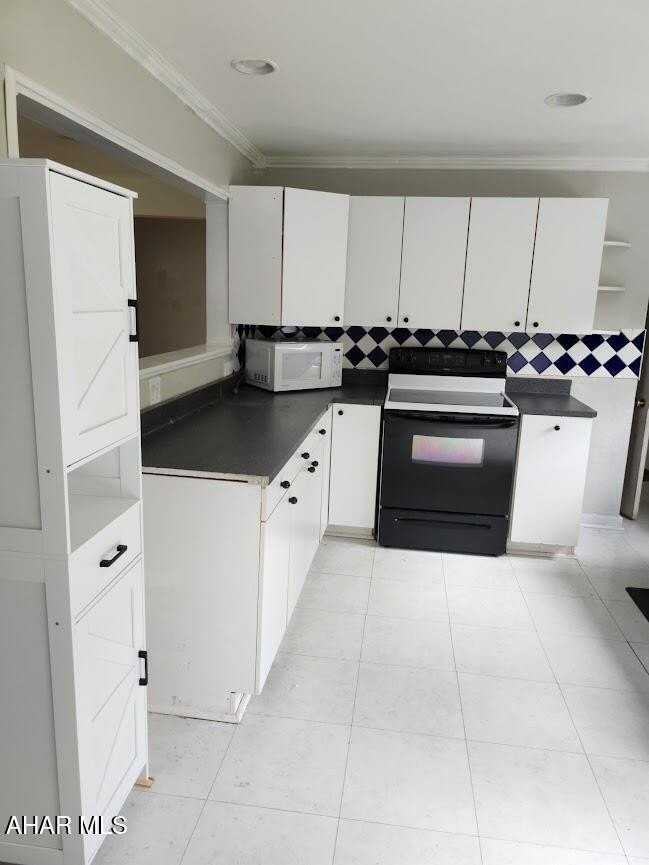 172 Raystown Rd - Photo 3 of 38