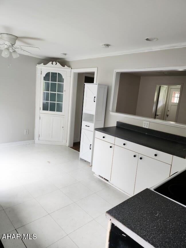 172 Raystown Rd - Photo 7 of 38