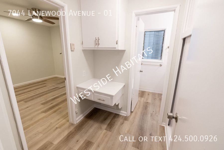 7044 Lanewood Ave #01 - Photo 5 of 14