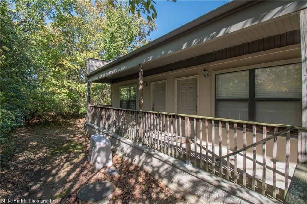 2131 N Crossover Rd #203 - Photo 2 of 15