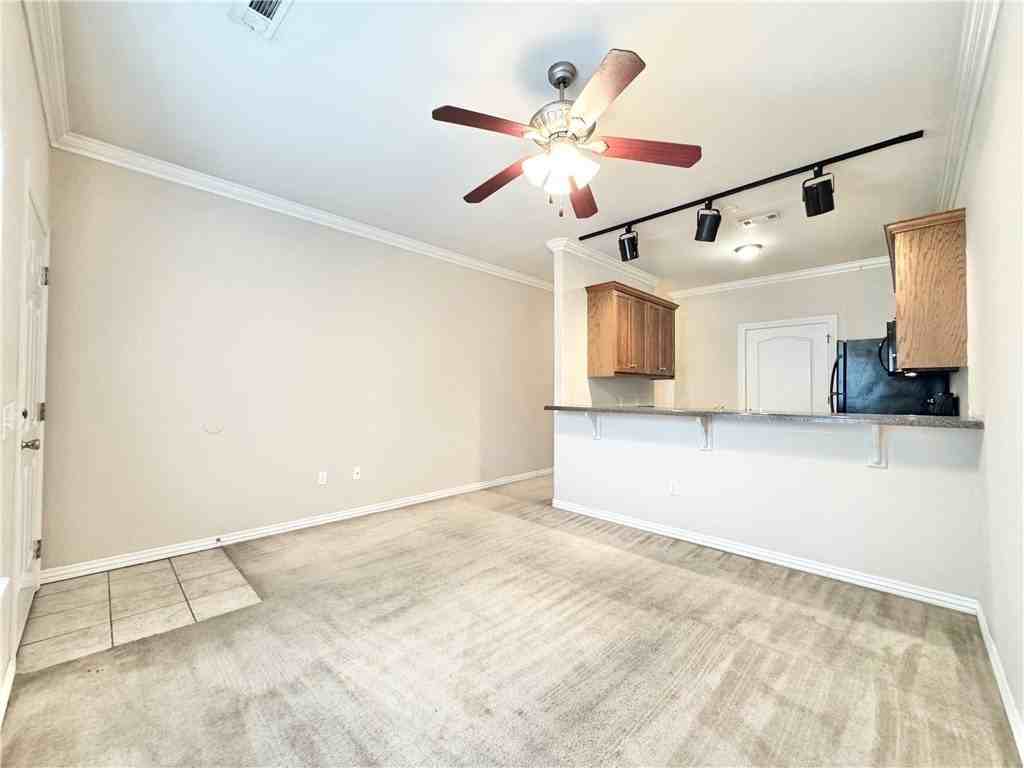 2131 N Crossover Rd #203 - Photo 5 of 15