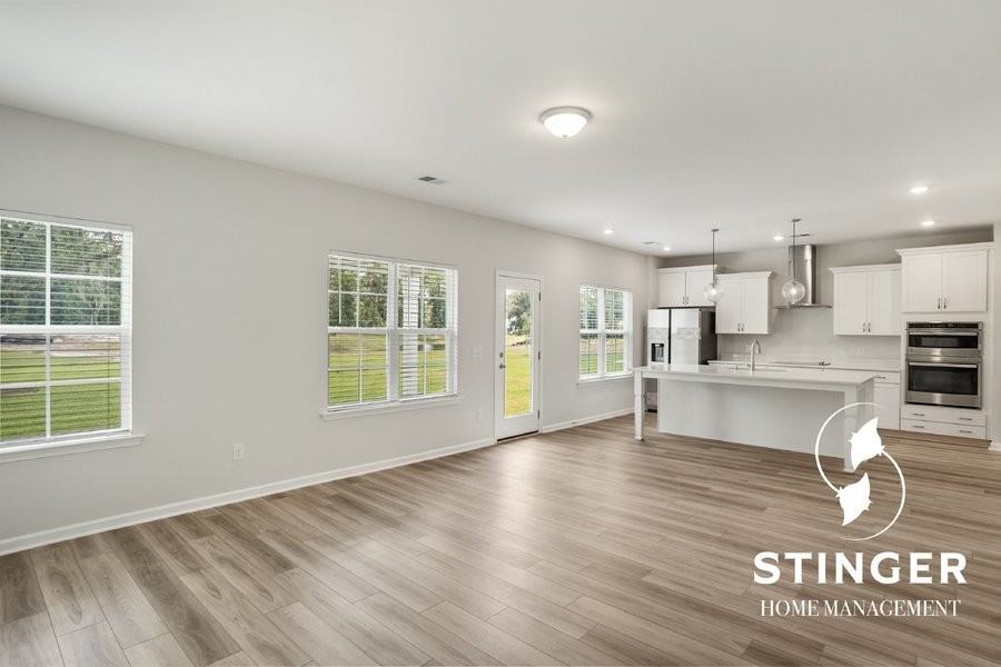 103 Grange Ln - Photo 7 of 44