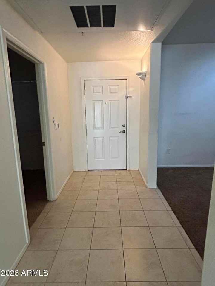 920 E Devonshire Ave #2026 - Photo 3 of 16